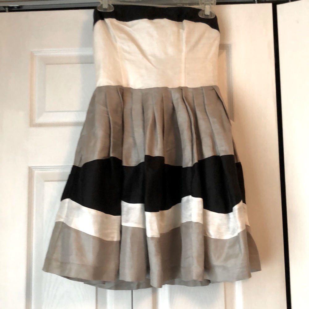 BeBe strapless dress